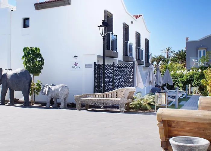 Отель Fbc Fortuny - Adults Only