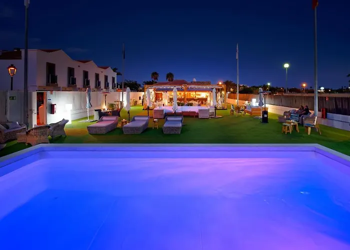 Отель Fbc Fortuny - Adults Only 3*