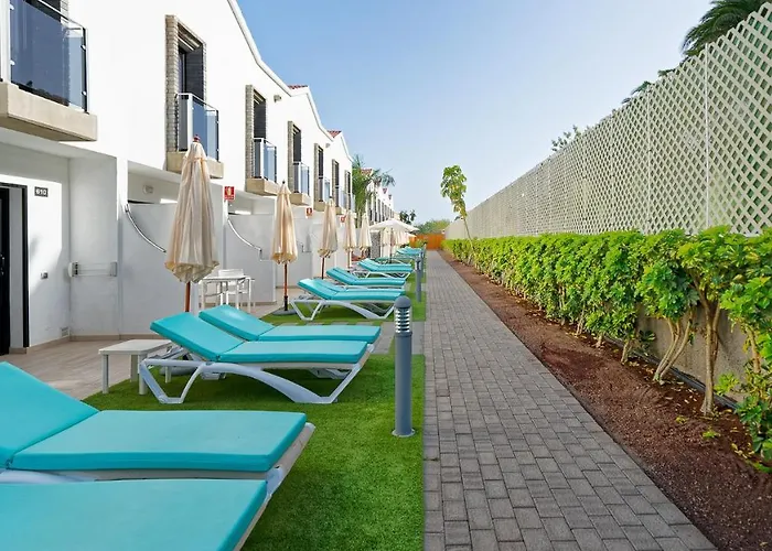 Fbc Fortuny - Adults Only 3*