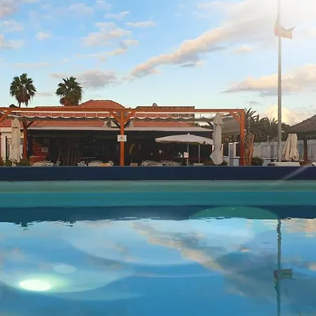 Fbc Fortuny - Adults Only 3*